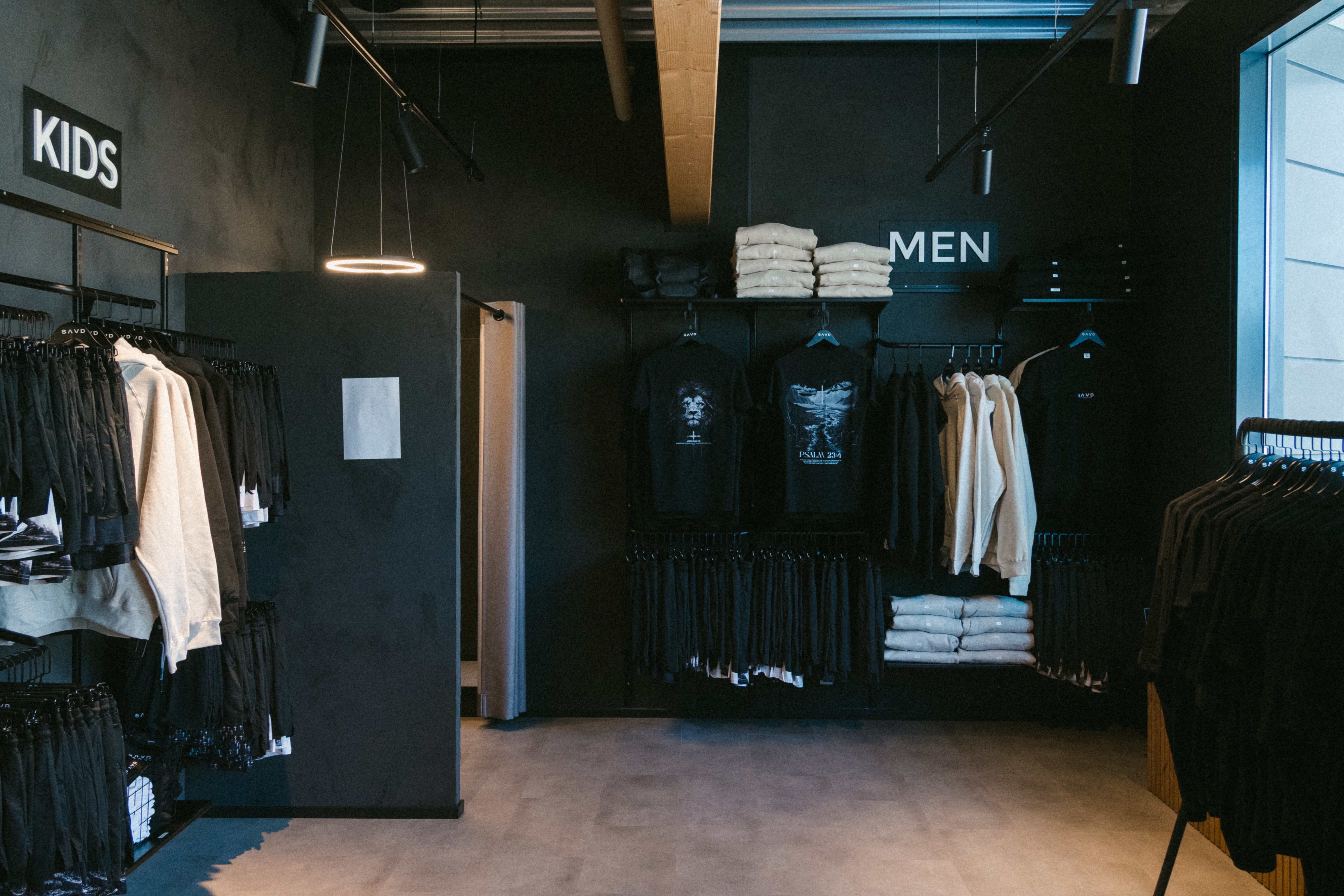 SAVD Clothing store interior
